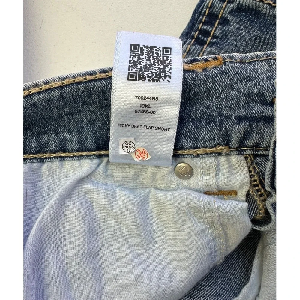 True Religion Ricky Big T Shorts Mens 34 Light Wash Relaxed Flap Denim Y2K Sk8